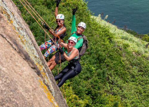 Trilha e Rapel na Pedra do Pontal