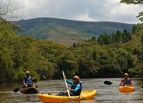 Passeio de Caiaque pelo Rio Grande – Antigo Ramal Ferroviário e Cachoeira do Cedro